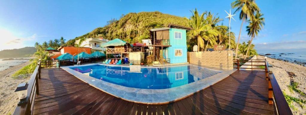 Aura Marina Sands Beach Resort Baler Luaran gambar